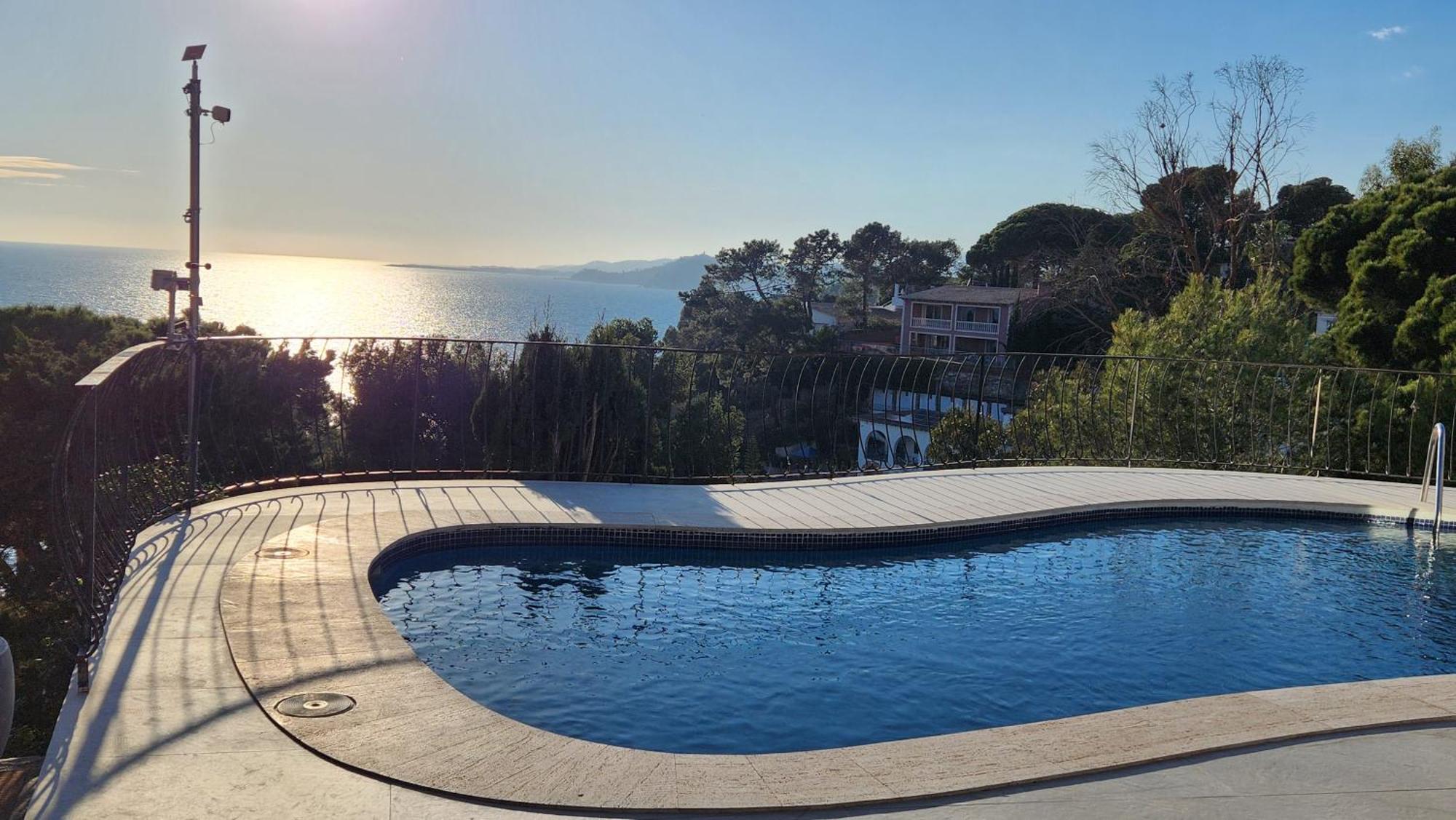 Beachfront - Comfort And Breathtaking Views * Lloret de Mar