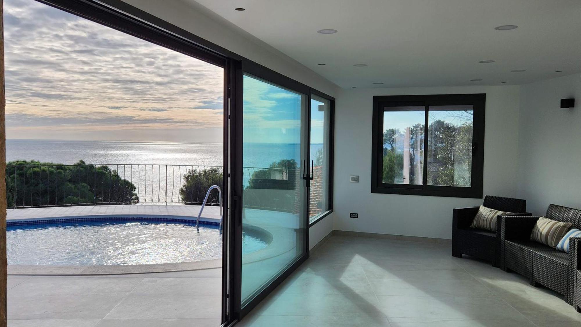 Beachfront - Comfort And Breathtaking Views Villa Lloret de Mar