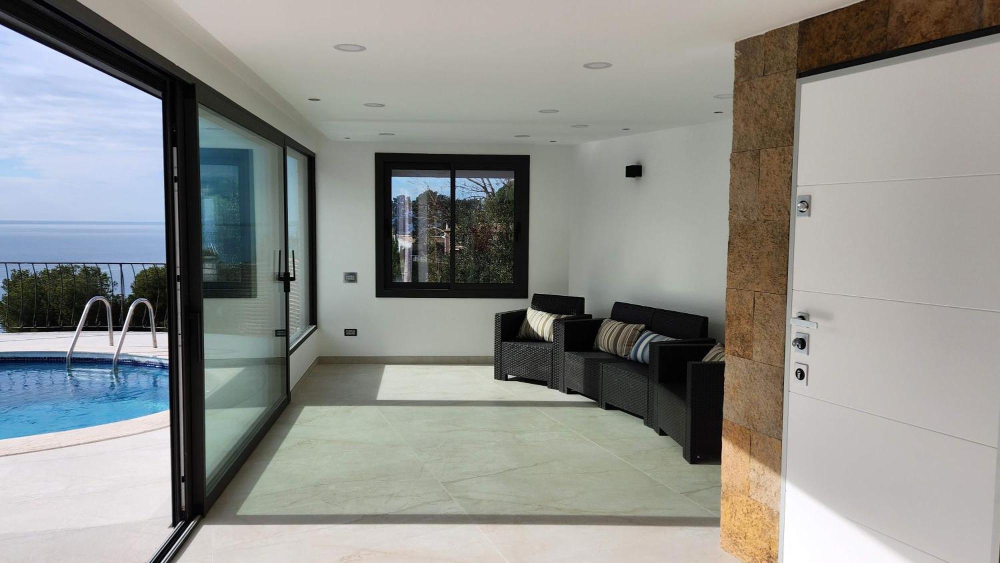 Beachfront - Comfort And Breathtaking Views *