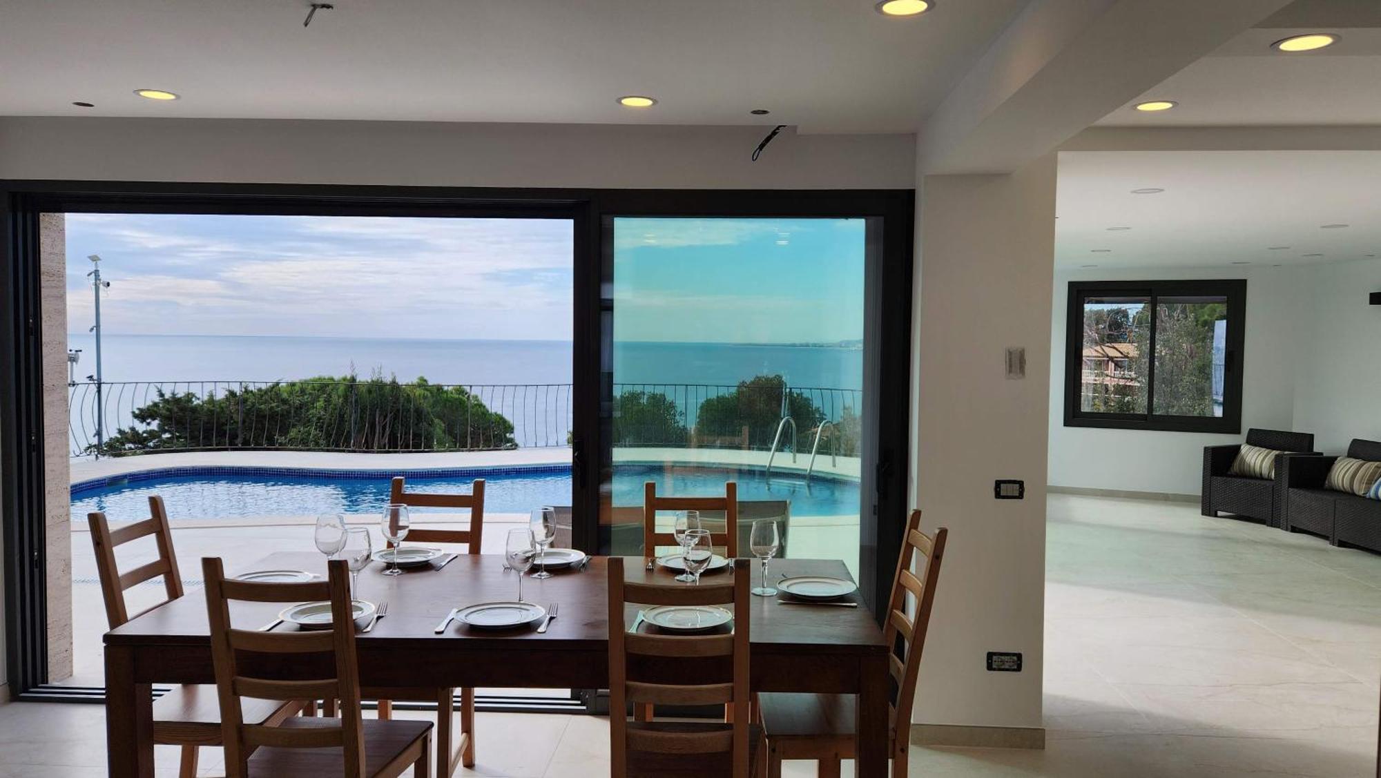 Beachfront - Comfort And Breathtaking Views Lloret de Mar