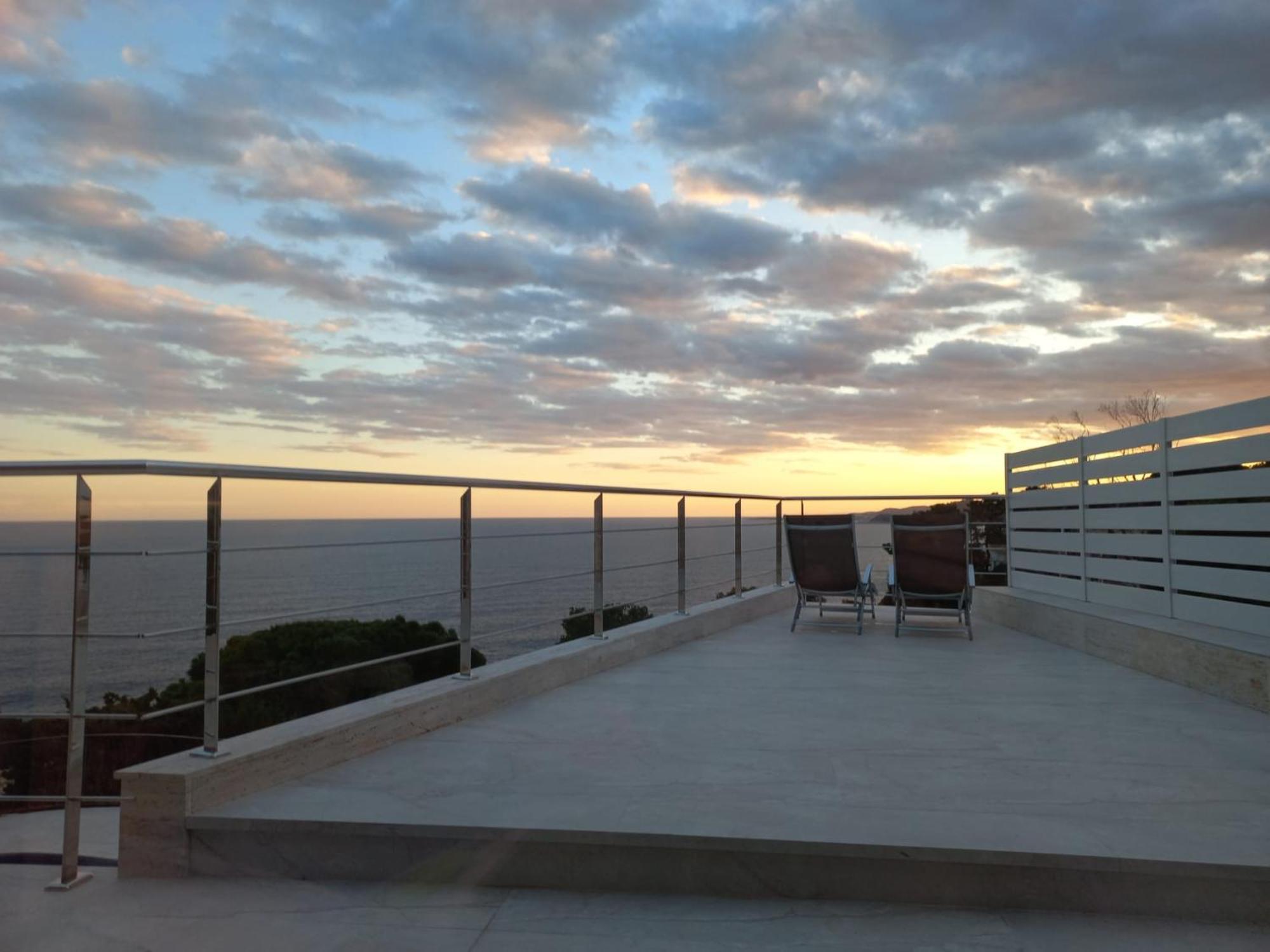 Beachfront - Comfort And Breathtaking Views * Lloret de Mar